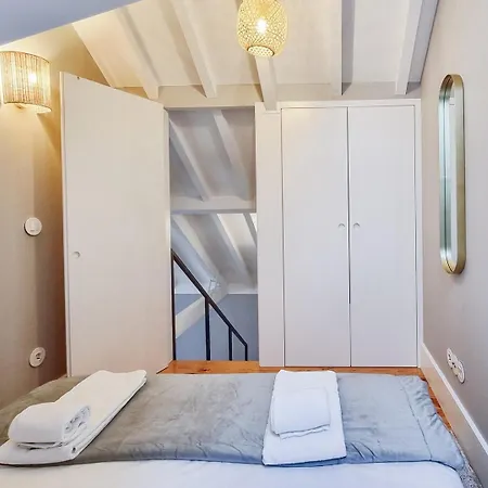 Charming Loft With Mezzanine In The Center * Порту